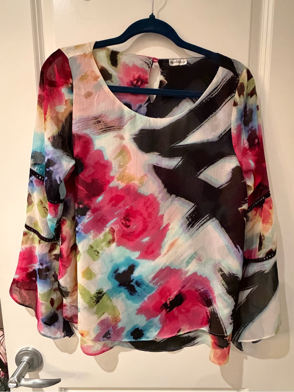 Sioni Multicolor Floral Watercolor Scoop Neck Blouse